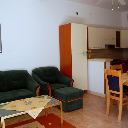 Apartments And Rooms Villa Mir Zaton  Δωμάτιο φωτογραφία