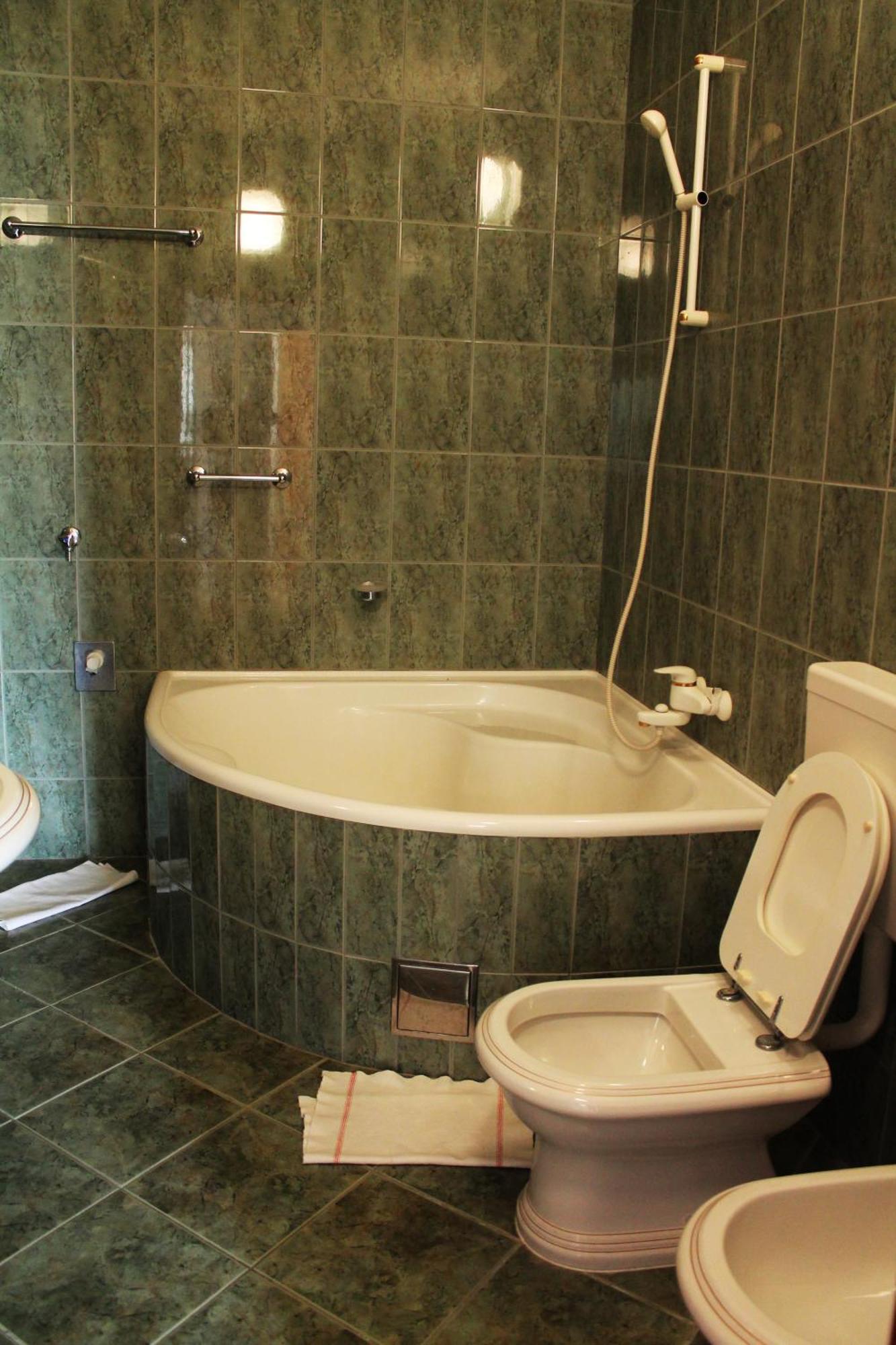 Apartments And Rooms Villa Mir Zaton  Εξωτερικό φωτογραφία