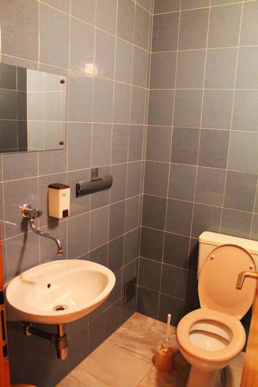 Apartments And Rooms Villa Mir Zaton  Εξωτερικό φωτογραφία